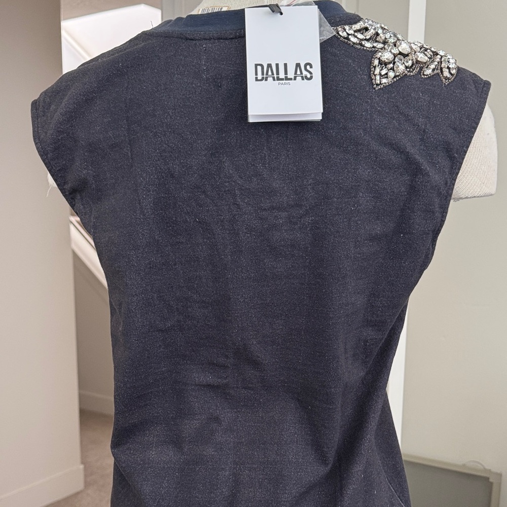 Righteous Ruler Embellished Graphic Tank Top - Picture 3 of 13